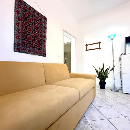 Le Corti Sarde 102 בארי סארדו